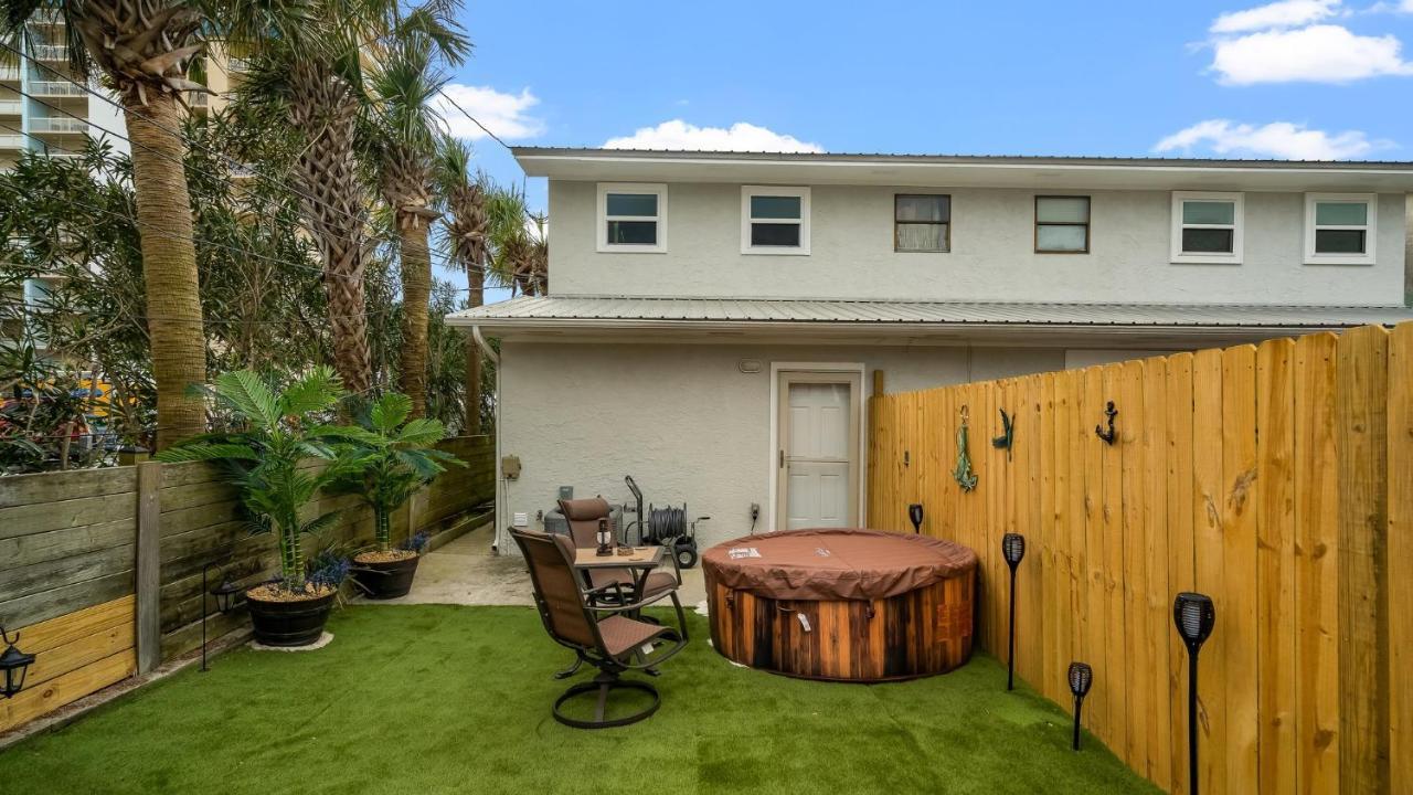 Pet Friendly Townhome With Gulf Views And Hot Tub Right Across From Beach And Schooners Panama City Beach Extérieur photo